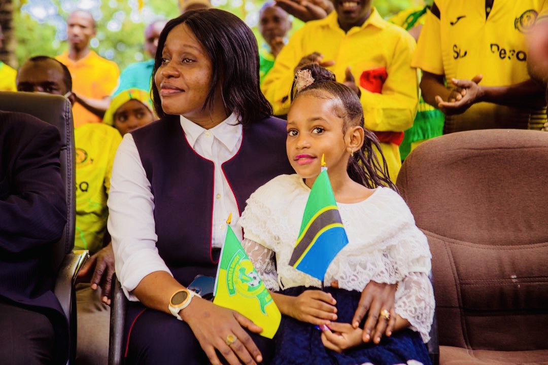 28e9359f-4dbc-451e-9c19-cb9d93f469b2